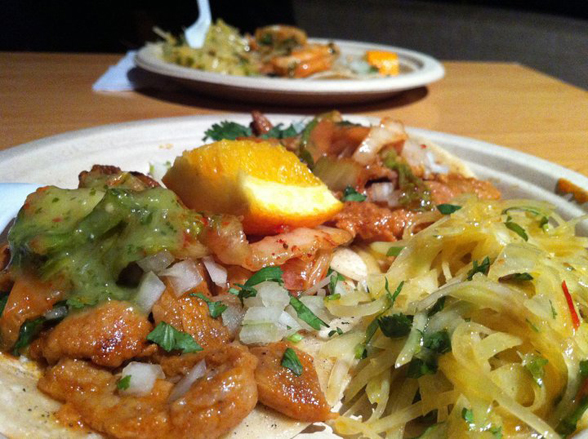 pork-taco-&-papaya-salad
