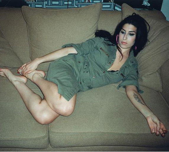 amywinehouse01