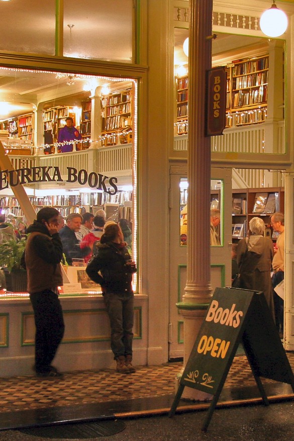 Eureka Books, Eureka CA. USA