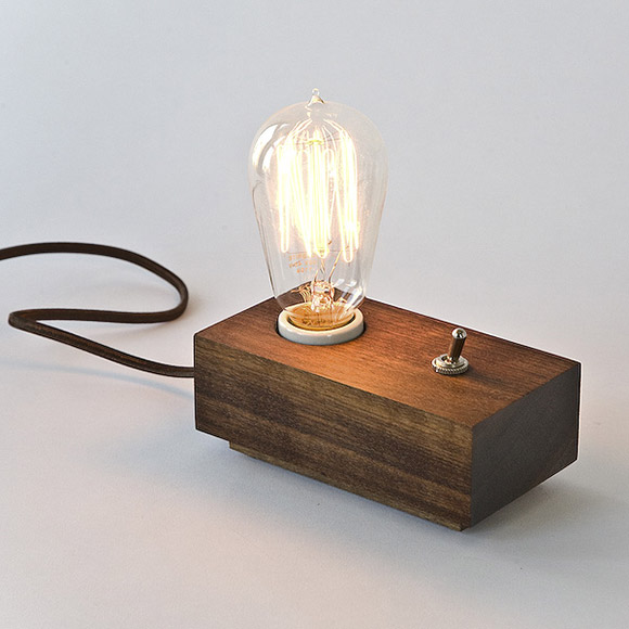 Andrew-Berg-lamp