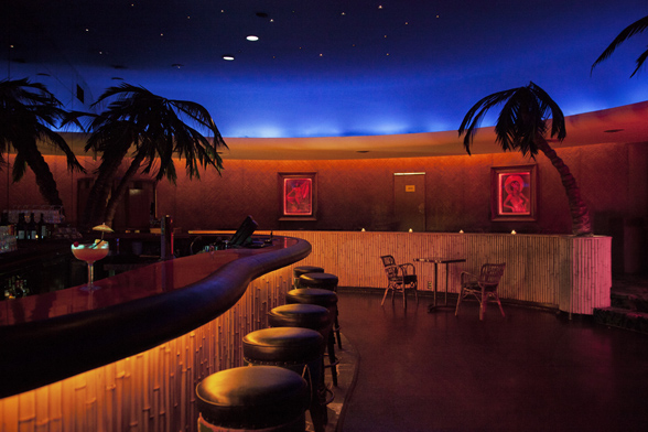 01TikiBar