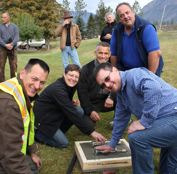 Fort-Berens-Owners---Milestone-Marker